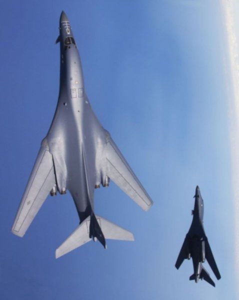 B-1B