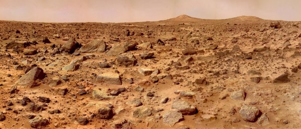 nasa-pokazalo-panoramu-poverhnosti-marsa