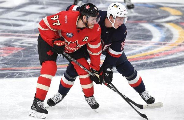 Коннор Макдэвид и Мэтт Болди