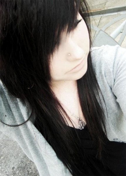 Becca-Louise-emo-girls