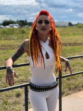 Elena Cataraga(Lena Scissorhands)