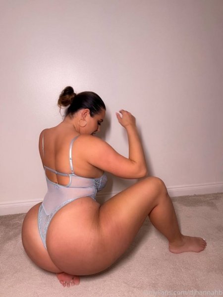 DJHannahB-Nude
