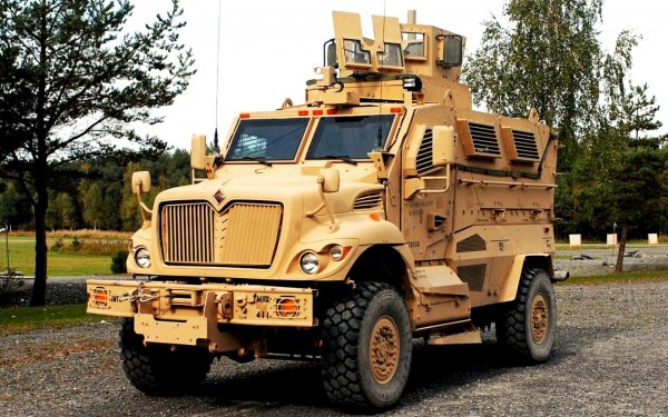 MaxxPro 4x4