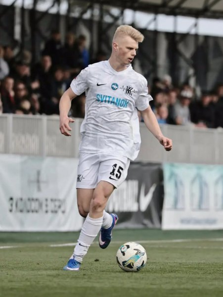 Артем Гусол