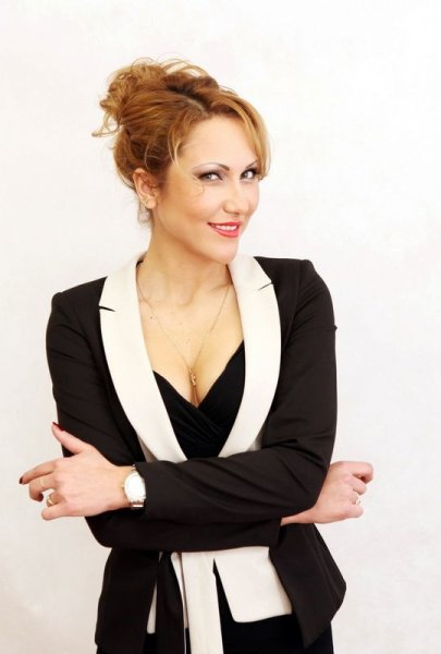 Александра хайруллина74