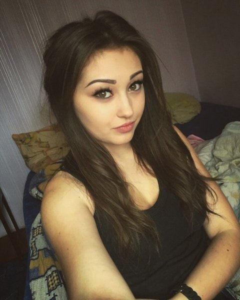 Глазки красивые